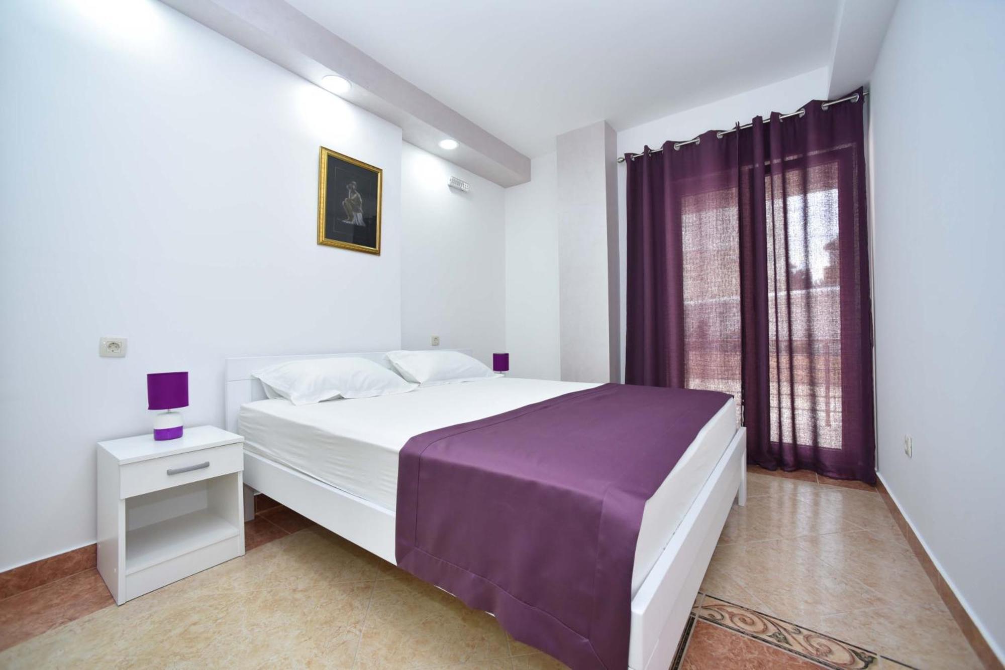 Hotel Suzana Budva Exterior photo